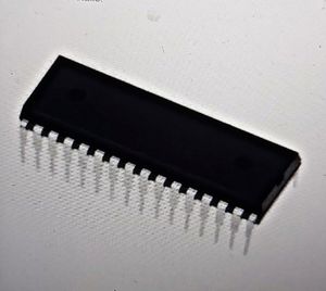 AT27C040-90PU EEPROM 4 Mbit 512K X 8 bits 90 Ns DIP-32 -40C à 85C Mecca Traders Co Ltd Thaïlande - Product Image 1