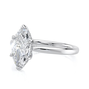 Anillo de Compromiso Solitario con Diamante Cultivado en Laboratorio de Corte Marquesa de 1.50 Quilates, Oro Blanco de 14K, Joyería Nupcial Personalizada - Product Image 5