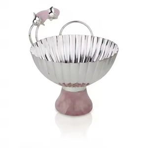 Bol à chocolat en métal argenté avec relief floral, base en résine rose, support à gâteau et bonbons arabes, bol à chocolat - Product Image 4