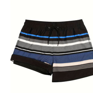 กางเกงขาสั้นชายคุณภาพสูง ดีไซน์ทันสมัย แห้งเร็ว สวมใส่สบาย พิมพ์ลายทาง ระบายอากาศได้ดี เหมาะสำหรับใส่ไปชายหาดหรือเล่นน้ำ - Product Image 4