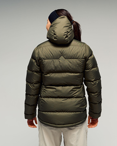 Chaqueta Acolchada para Mujer al por Mayor, Personalizada, Informal, para Exteriores, Resistente al Viento, con Cierre de Cremallera y Bolsillos Laterales, Abrigo Premium para Invierno - Product Image 3