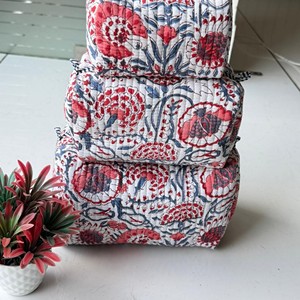 Juego de 3 Bolsas de Cosméticos de Algodón Bordadas con Flores, Estilo Bohemio, Plegables con Bolsillos, Organizador de Maquillaje de Viaje - Product Image 5