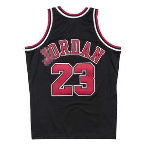 Maillot de basket respirant à manches courtes de haute qualité avec impression personnalisée et service de vente en gros pour marque privée - Product Image 3