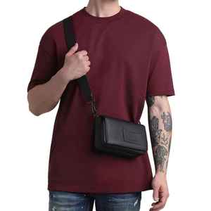 Camisetas de Hombre al por Mayor, Manga Corta, Poliéster/Algodón, Color Sólido, Logotipo Personalizado, Corte Regular, Anti-Pilling, Transpirables, de Secado Rápido - Product Image 3