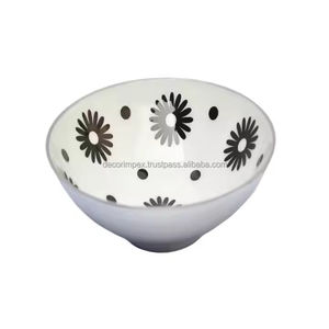 ชามใส่ผลไม้ทำจากอลูมิเนียมแบบทันสมัยทำด้วยมือชามเสิร์ฟทรงเฉพาะตัวสำหรับตกแต่งบ้านจานและจานวางบนโต๊ะ - Product Image 3