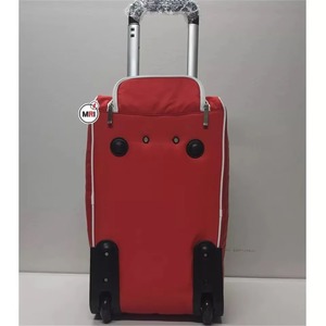 Sac de golf Alpha Psi personnalisé en usine, rouge et blanc, avec personnalisation pour le voyage et le chargement des clubs, modèle sac de golf - Product Image 6