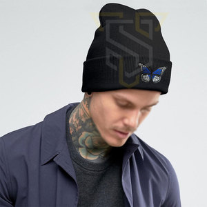 Bonnet en tricot uni de style moderne fabriqué au Pakistan, personnalisable avec logo, pour adultes - Product Image 4