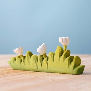 Plateau de rangement en plastique vert en forme de fleur de dessin animé, type rectangulaire sur pied pour l'organisation de la chambre - Product Image 2