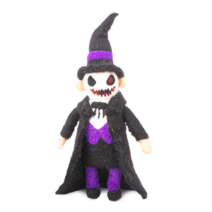 Poupée vampire gothique faite à la main en feutre aiguilleté |   Figurine de squelette d'Halloween en feutre avec gilet et chapeau violets |   Artisanat en laine mignon et effrayant - Product Image 1