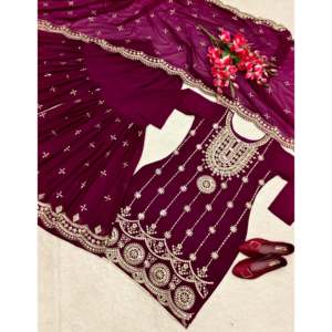 Conjunto de Fiesta para Mujer de Diseñador con Hermosa Dupatta, Top y Sarara - Product Image 3