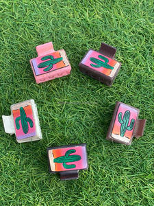 Mini pinzas para el pelo de cuero grabadas hechas a mano con estilo occidental, accesorios para el cabello para mujer, novedad - Product Image 2