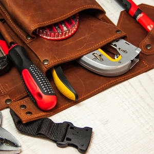 Cinturón de herramientas de cuero 100% auténtico con bolsa de cuero original y liberación rápida para carpintero, ideal para construcción, en venta. - Product Image 2
