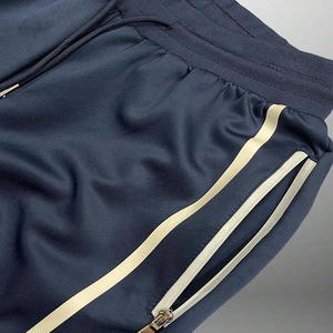 Ensemble de survêtement noir personnalisé en coton 100% de qualité supérieure, prix d'usine, en molleton technique pour le jogging, vente en gros - Product Image 6