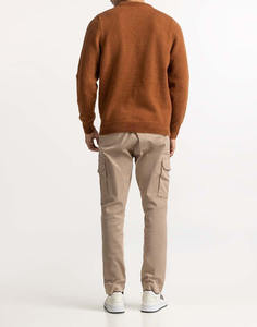 Pull en maille uni de couleur unie, tendance et décontracté pour homme, idéal pour l'hiver – Nouvelle collection de la marque - Product Image 3