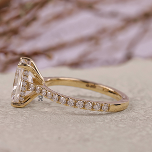 Anillo de Compromiso y Boda Minimalista para Mujer, Nanami Radiant Hidden Halo, Oro Sólido de 10K/14K/18K, Diamante Cultivado en Laboratorio de 1-5CT, Color E, VS1 - Product Image 4