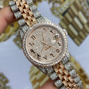 Reloj de Lujo Moderno Bicolor Oro Rosa y Plata, Totalmente Adornado con Diamantes, con Esfera Árabe y Brazalete Jubilee - Product Image 6