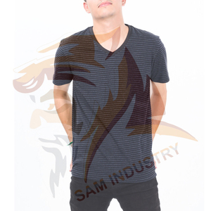 T-shirt pour homme en polyester respirant, design personnalisé, impression de logo sur mesure, séchage rapide - Product Image 5
