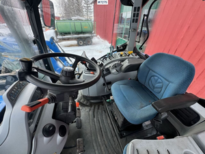 Tractor agrícola 2015 New Holland T6.140 con cargador frontal Trimac - Product Image 4