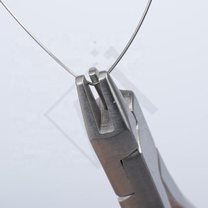 Pince à plier les fils orthodontiques Accuram en acier inoxydable, outil de précision pour la formation de boucles dentaires, instrument de laboratoire orthodontique - Product Image 5
