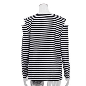 Camiseta de manga larga con hombros descubiertos y estampado a rayas para mujer, cuello redondo, tops de otoño - Product Image 5
