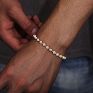สร้อยข้อมือทองคำแท้ 18K ประดับเพชรทรงกลมเจียระไนแบบบริลเลียนท์ ดีไซน์หรูหรา เหมาะสำหรับทุกเพศทุกวัย สวมใส่ได้ทุกวัน - Product Image 1