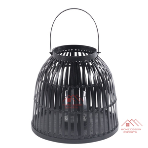 Farol de Metal Hecho a Mano con Acabado en Esmalte Rojo - Product Image 5