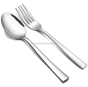 Lot de 12 cuillères de table en acier inoxydable, finition miroir, cuillères à dîner robustes - Product Image 3