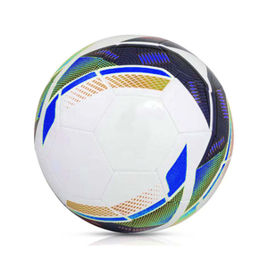 Balón de Fútbol Cosido a Máquina Core Field White, Ligero y Duradero, Diseño con Patrón Azul, Verde y Naranja para Uso en Interiores/Exteriores - Product Image 4