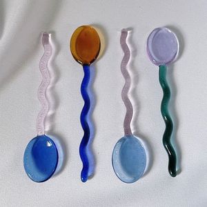 Ensemble de cuillères en résine 30 pièces, colorées, faites à la main, artistiques, ustensiles de service pour la décoration de la maison, artisanat en résine - Product Image 5