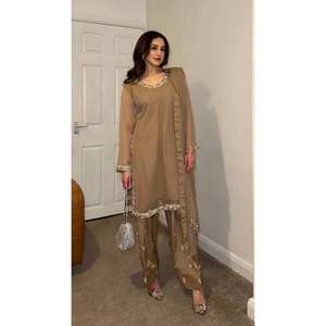 Conjunto de Top, Pantalón y Dupatta para Fiesta con Bordado, Talla XL - Product Image 1