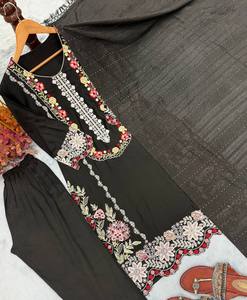 Ensemble Salwar Kameez en coton pour femmes, Kurta brodée florale, pantalon et dupatta, tenue indienne pakistanaise, vêtements décontractés pour les fêtes - Product Image 3