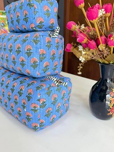 Wholesale Customized Bohemian Floral Cotton Quilted <b>Toiletry</b> <b>Bag</b> Cosmetic <b>Bag</b> Logo for Skin Care Product Storage for <b>Women</b>&Girls - Product Image 3