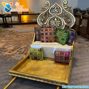 Doli ชุดแต่งงานสำหรับเจ้าสาวสไตล์มหาราชานี,Trendsetting Bride Doli สำหรับทางเข้าแต่งงาน Doli และ Palki ที่น่าตื่นตาตื่นใจสำหรับเจ้าสาวชาวอินเดีย - Product Image 5