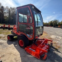 Kubota F2690 Motorlu Binilebilir Çim Biçme Makinesi, Profesyonel Biçim İçin Hassasiyet ve Güç Sunuyor