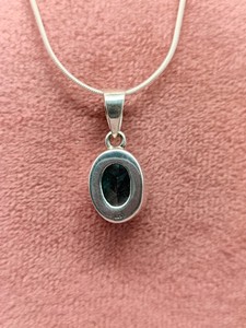 Pendentif en cristal de quartz céleste, collier élégant en pierres précieuses, cadeau de bijoux pour femmes, accessoire de mode unique et étincelant - Product Image 6