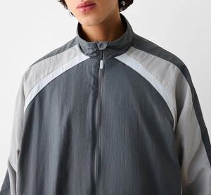 Vêtements de sport de haute qualité de grande taille et personnalisés, veste d'été coupe-vent, veste de skateboard respirante à blocs de couleurs pour hommes - Product Image 6