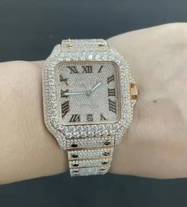 Reloj de Lujo Unisex con Diamantes Cuadrados, Acero Inoxidable, Esfera Dorada con Números Romanos, Cristal de Moissanita y Zafiro, 34mm, Movimiento Analógico de Cuarzo - Product Image 5
