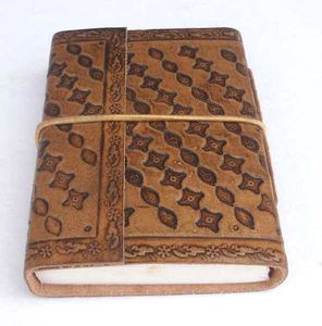 High Quality Handicraft Vintage Personalized Custom Leather Hard Cover <b>A5</b> <b>Diary</b> Gift - Product Image 2