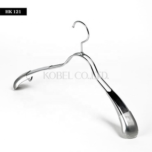 Japanese Sophisticated Metal Hanger for Hotel Wardrobe HK4208_0309 Made in Japan Product Steel Dress Hanger Clothes Hanger - Product Image 6