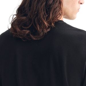 เสื้อยืดผู้ชายทรงสลิมฟิต ผ้าคอตตอนผสม ใส่สบาย คอกลม เรียบง่าย แฟชั่น สำหรับเล่นกีฬาและสวมใส่ลำลอง ขายส่งจากโรงงาน - Product Image 4