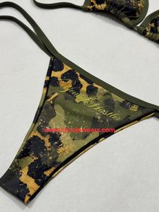 Conjunto de Bikini Sólido a la Moda para Mujer |   Traje de Baño Personalizado de Dos Piezas con Diseño Frontal |   Proveedor OEM de Ropa de Playa Transpirable de Secado Rápido en Spandex/Poliéster - Product Image 3