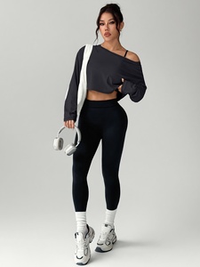Ensemble de vêtements de sport Atlaset personnalisé en trois pièces pour femmes, vêtements de sport sans couture, soutien-gorge de sport, leggings taille haute, veste, usine OEM ODM - Product Image 2