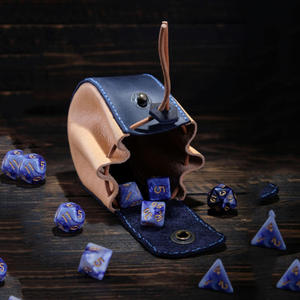 Bolsa de dados de cuero hecha a mano con cierre de cordón para juegos de mesa Dnd, bolsa de almacenamiento para dados poliédricos de 7 piezas - Product Image 5