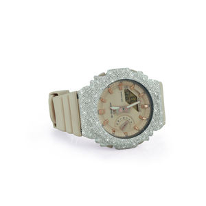 Montres de luxe personnalisées semi-serties de diamants, bracelet en caoutchouc, pièces intemporelles, boîtier rond artistique pour le quotidien - Product Image 1