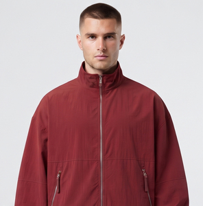 Ensemble court deux pièces coupe-vent zippé pour homme, 100 % nylon polyester, ensemble de jogging ample avec fermeture éclair intégrale - Product Image 4