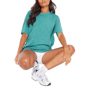 Camiseta de Mujer con Lavado Ácido, 180GSM, Algodón Ligero, Informal, Verano, Estilo Vintage, Fabricante de Ropa con Marca Privada OEM - Product Image 2