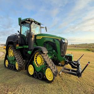 Tractor de orugas John Deere 8RX 370 con tracción 4x4, 230 HP, motor de transmisión por engranajes, bomba. ¡Compre ahora! Calidad premium disponible para uso agrícola. - Product Image 4