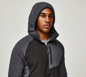 Chaqueta de Hombre Impermeable y Cortavientos con Cuello Alto y Capucha, Tejido de Punto Digital de Poliéster Transpirable de Secado Rápido con Cremallera para Exteriores OEM - Product Image 3