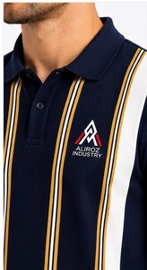 เสื้อโปโลผู้ชายสีเขียว ผ้าถักปิเก้ แขนสั้น พิมพ์ลายโลโก้ด้านหน้าด้วยเทคนิคฮีททรานเฟอร์ สวมใส่สบาย แห้งเร็ว ผ้าฝ้ายแท้ 100% สีพื้น - Product Image 3