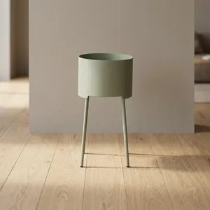Soporte de Metal Moderno para Macetas en Color Verde Salvia con Patas Altas para Decoración Elegante en Interiores y Exteriores del Hogar y Jardín - Product Image 6